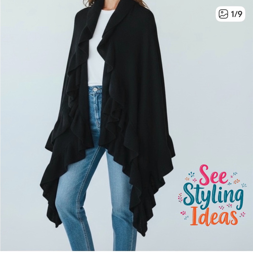 NWT JANIE BESNER Black Scalloped Edges and /Collar Shawl/Cape/Wrap.